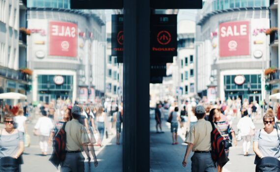 7 Common Logical Fallacies